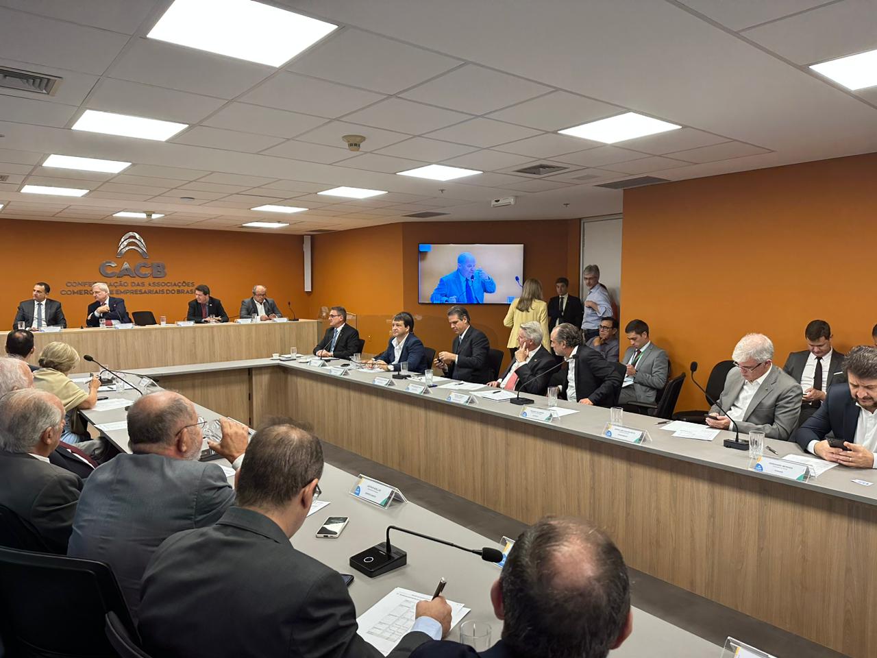 Presidente da Faciet participa da inauguração da nova sede da CACB em Brasília