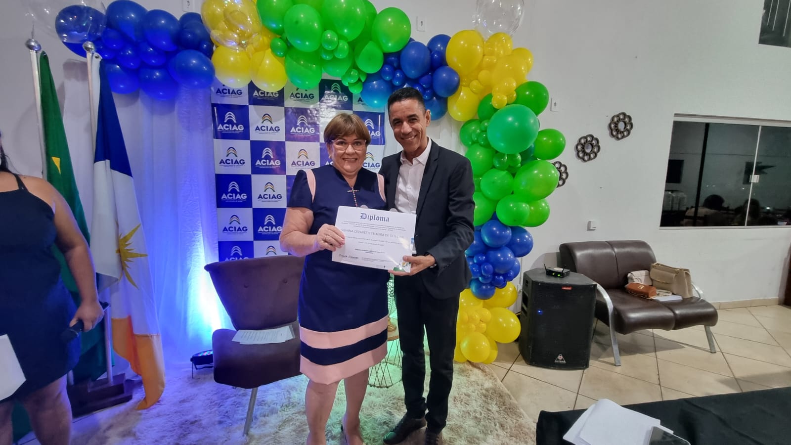 Superintendente executivo da Faciet diploma nova diretoria para o biênio 2024/2025 da ACIAG – Guaraí